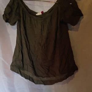 SO Olive Green Short Sleeve Peasant Blouse